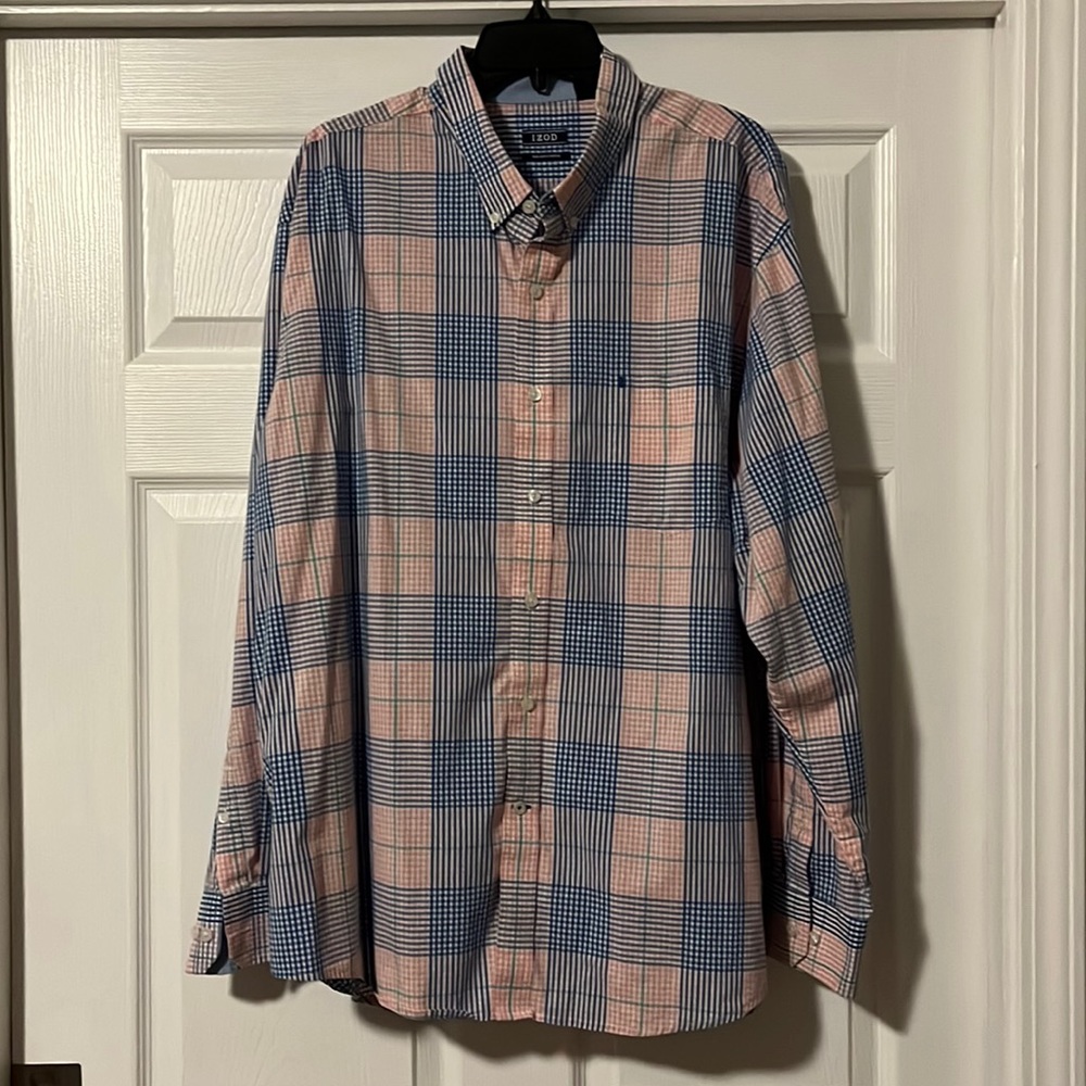 EUC Men’s Izod Non-iron Stretch Button Down Long Sleeve Shirt